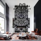 Noir Grand Antique