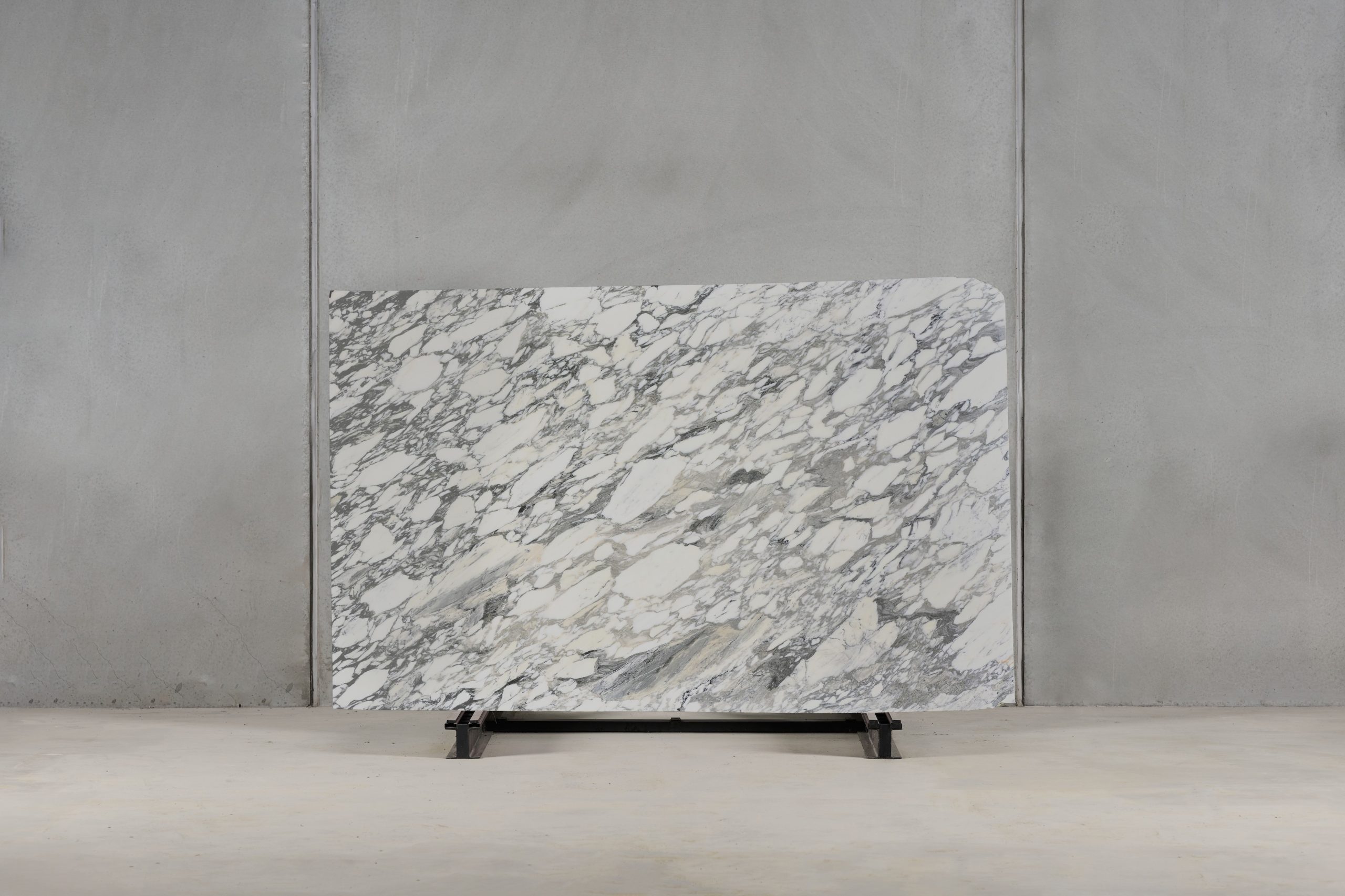 Arabescato Corchia Marble Slab