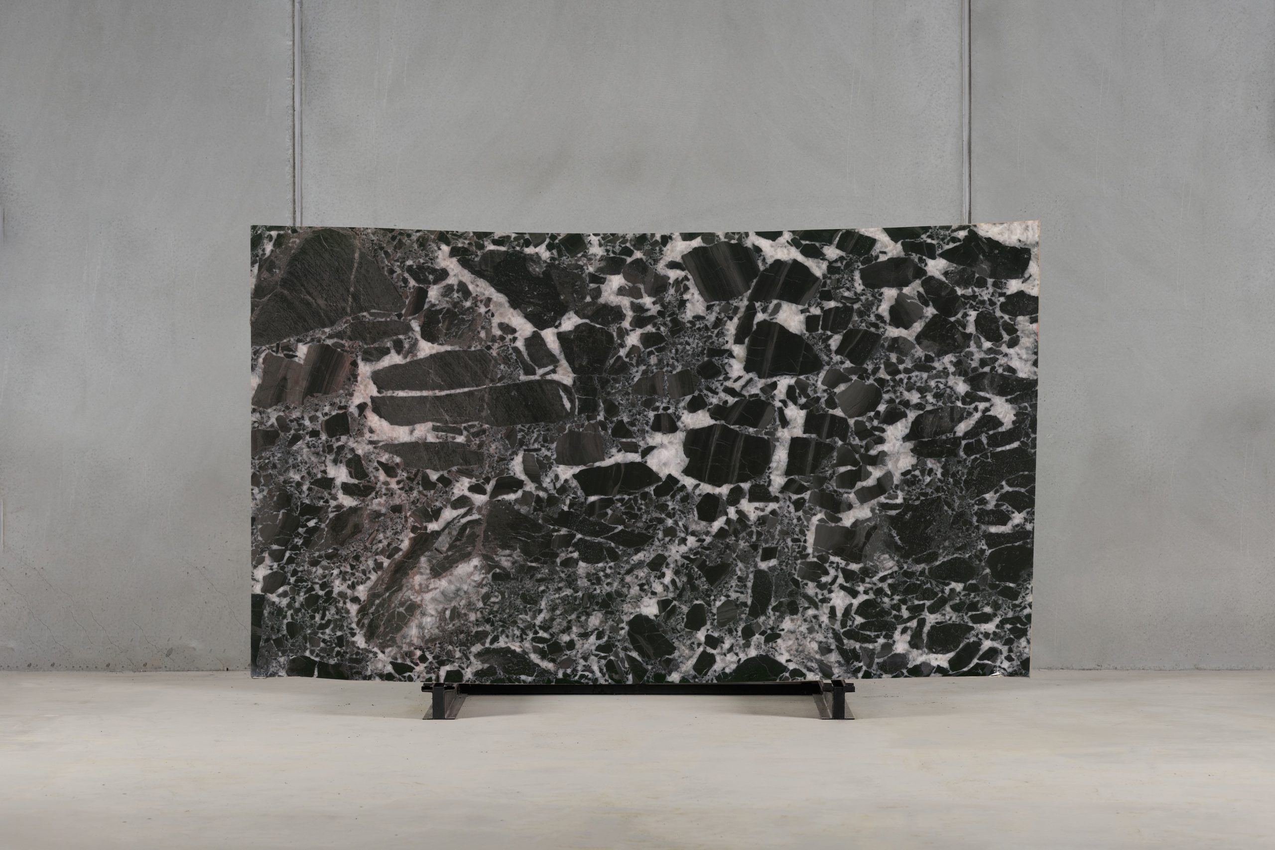 Patagonia Noir Quartzite Slab